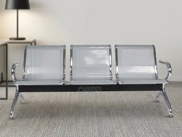 3-Link Metallic Waiting Bench - Office Reception Seating - 1