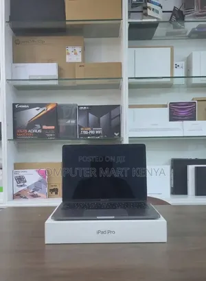 Apple MacBook Air 2019 13" 8GB RAM 512GB SSD