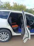 Toyota Vanguard 2010 White - 3