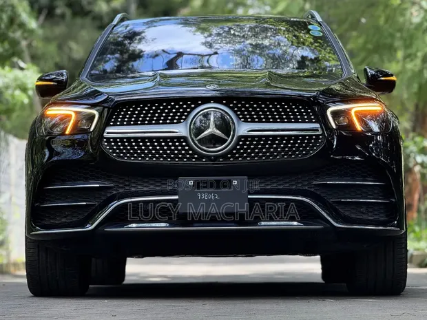 Mercedes-Benz GLE-Class 2020 Black - 1
