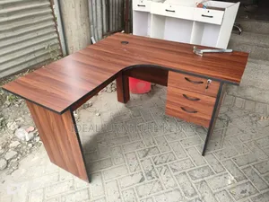 1.2m x 1.2m Kona Desk - Mpya Kabisa