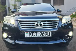 Toyota Vanguard 2012