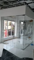 Frameless Office Partitioning - 2