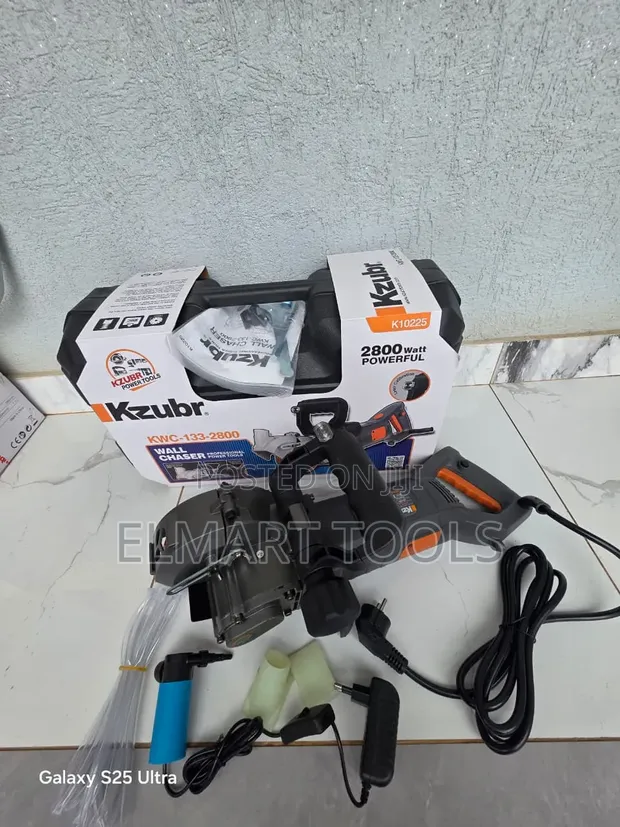 Kzubr KWC-133 2800W Wall Chaser - 1