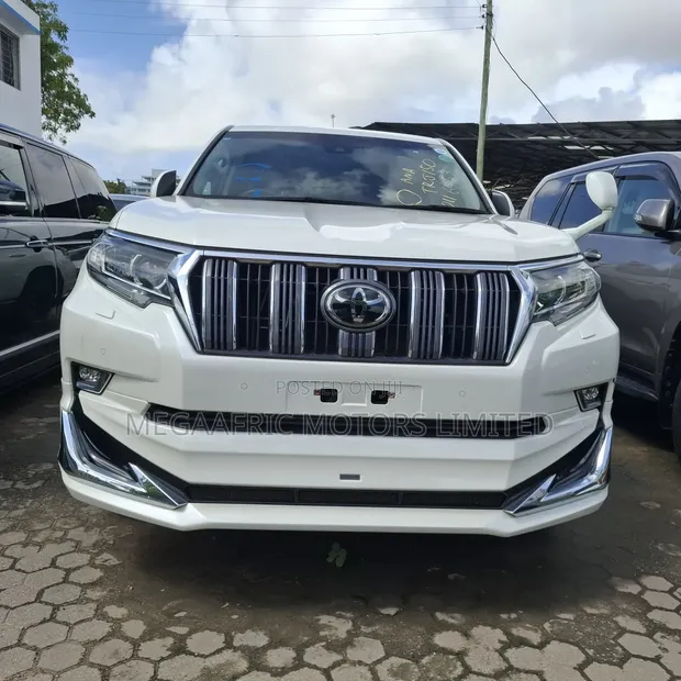 Toyota Land Cruiser Prado 2.7 2019 White - 1