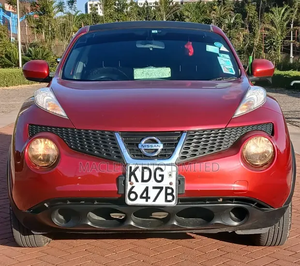 Nissan Juke 2015 Red - 1
