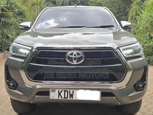 Toyota Hilux 2025 Double Cabin