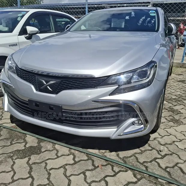 Toyota Mark X 2.5 RWD 2019 Silver - 1