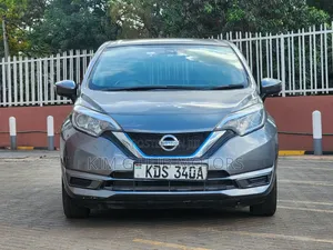 Nissan Note e-Power 2017 Kijivu