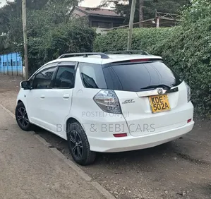 Honda Fit Shuttle 1.5 2WD 2014 Nyeupe