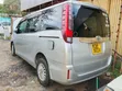 Toyota Noah 1.8 FWD Hybrid (Viti 7) 2014 Silver - 5