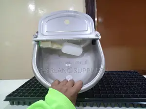 Bakuli la Maji la Kiotomatiki kwa Ng'ombe - Chuma cha Kutuo
