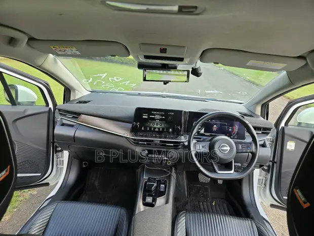 Nissan Note E13 Aura 2019 Nyeupe - 1