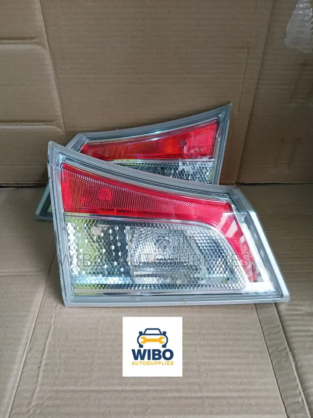 Suzuki Solio 2015/17 Model Bootlights - 1