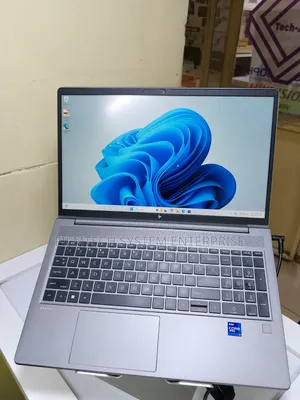 Laptop HP ZBook Power G9 i7