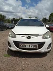 Mazda Demio 2012 White - 1