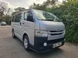 Toyota HiAce 2015 Nyeupe - 3