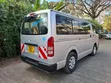 Toyota HiAce 2015 Nyeupe - 4