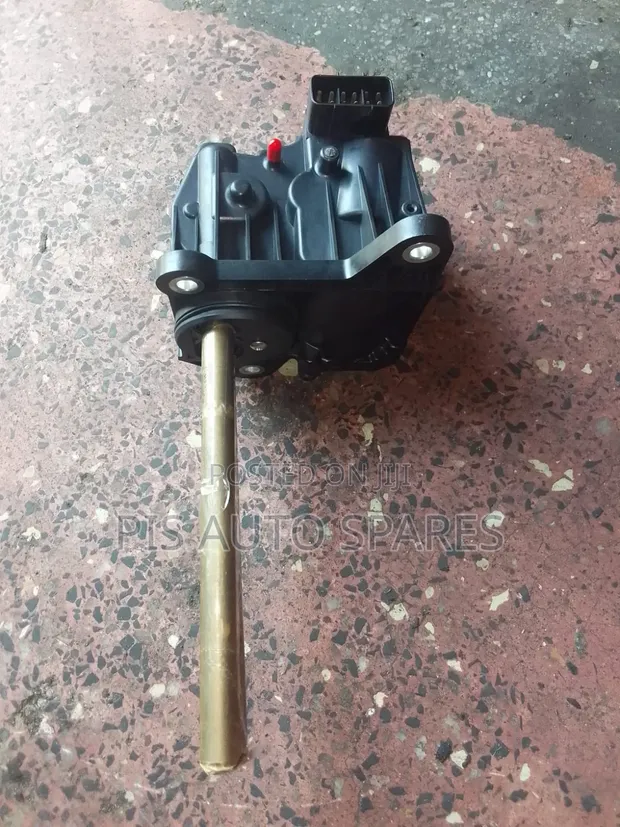Toyota Land Cruiser Prado 120 Transfer Actuator (12-Pin) - 1
