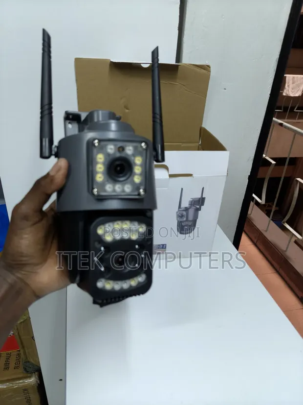 Electric Dual Camera 4G CCTV for Indoor/Outdoor Security - 1
