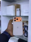 Apple iPhone 17 Pro 512GB Orange - 2