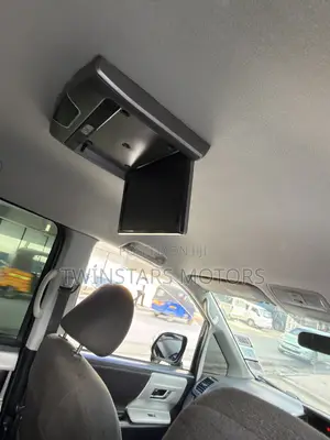 Toyota Noah 2.0 FWD (8 Seater) 2014 Black