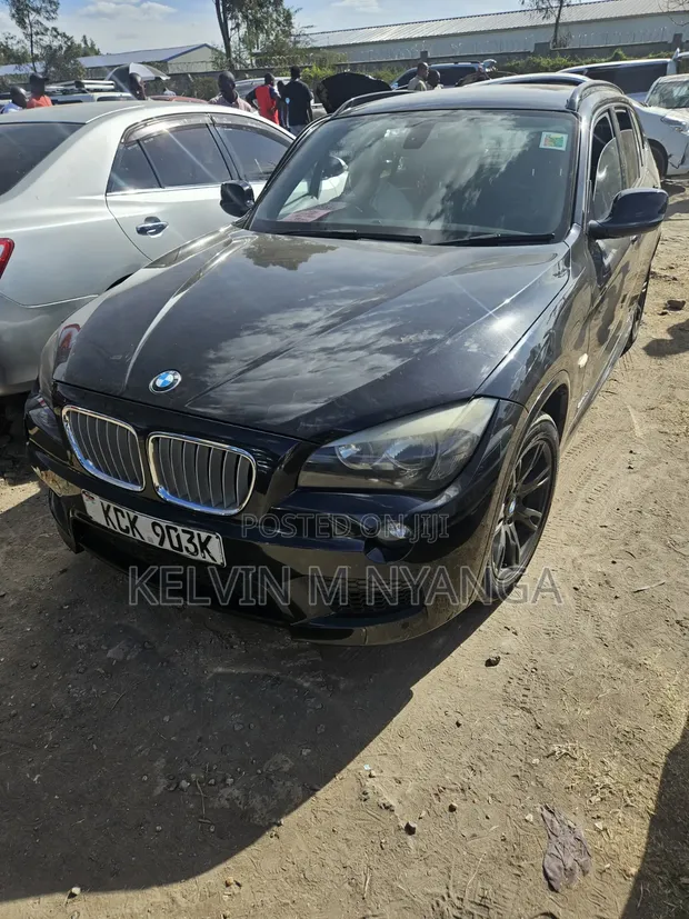 BMW X1 xDrive20d 2012 Black - 1