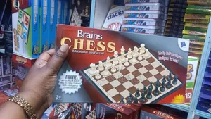 Brains Chess Kubwa ya Kielimu yenye Bodi ya Sumaku