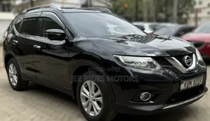 Nissan X-Trail 2016 Nyeusi Matt