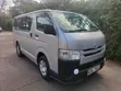 Toyota HiAce 2014 Nyeupe - 2