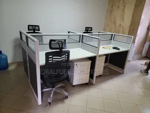 Kikundi cha Kazi cha Ofisi cha Kisasa cha Njia 4 - Kipya Kabisa