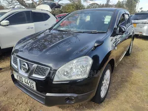 Nissan Dualis 2013 Nyeusi