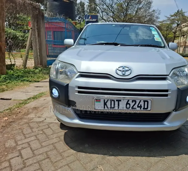 Toyota Succeed 2019 Silver - 1