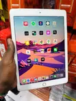 Apple iPad Air 2 64GB Gray - 4