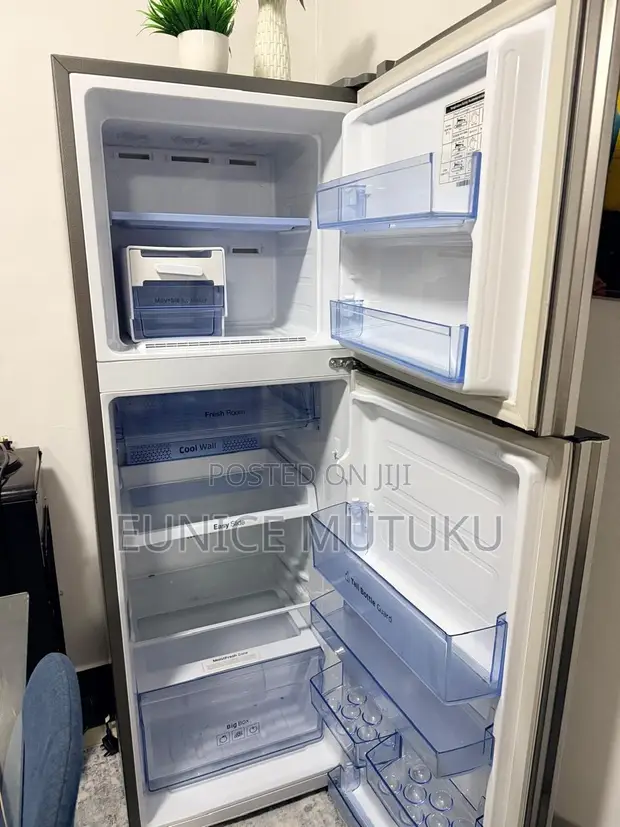 New Samsung Refrigerator - Top Freezer - 1