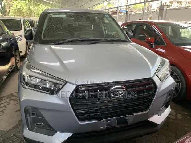 Daihatsu Rocky 2020 Nyeusi - 1