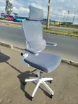 Kiti cha Ofisi cha Ergonomic chenye Headrest - Grey Mesh - 2