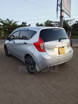 Nissan Note 2012 Silver