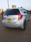 Nissan Note 2012 Silver - 2