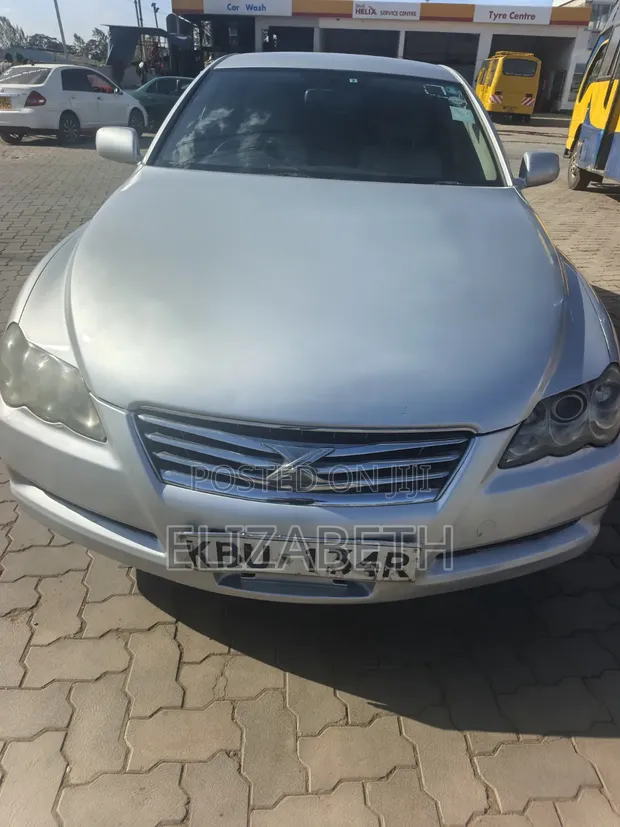 Toyota Mark X 2006 Nyeupe - 1