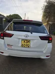 Toyota Corolla Fielder 2016 Pearl - 4