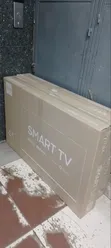 Syinix 43" Smart TV - 1