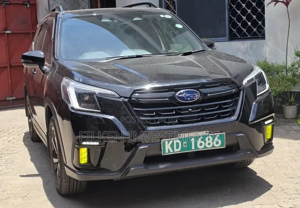 Subaru Forester Touring 2022 Black - 1