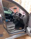 Volkswagen Polo 2012 Nyeusi - 3