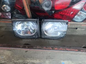 Mitsubishi Pajero Simcard Headlight - Clear Type