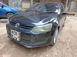 Volkswagen Golf 2011 Bluu
