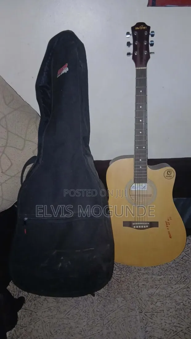 Yamaha Acoustic Guitar - 1
