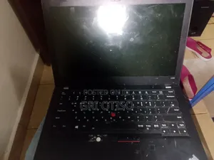 Laptopi ya Lenovo ThinkPad X280 - Intel Core i7, 8GB RAM, 256GB SSD