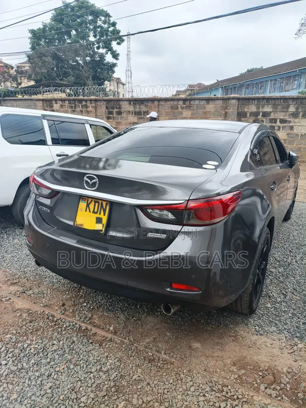 Mazda Atenza 2018 Gray - 1