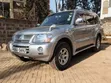 Mitsubishi Pajero Super Exceed 2006 Silver - 2